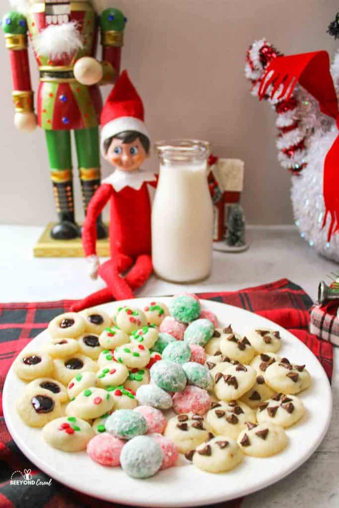 Elf Sized Cookies - BeeyondCereal