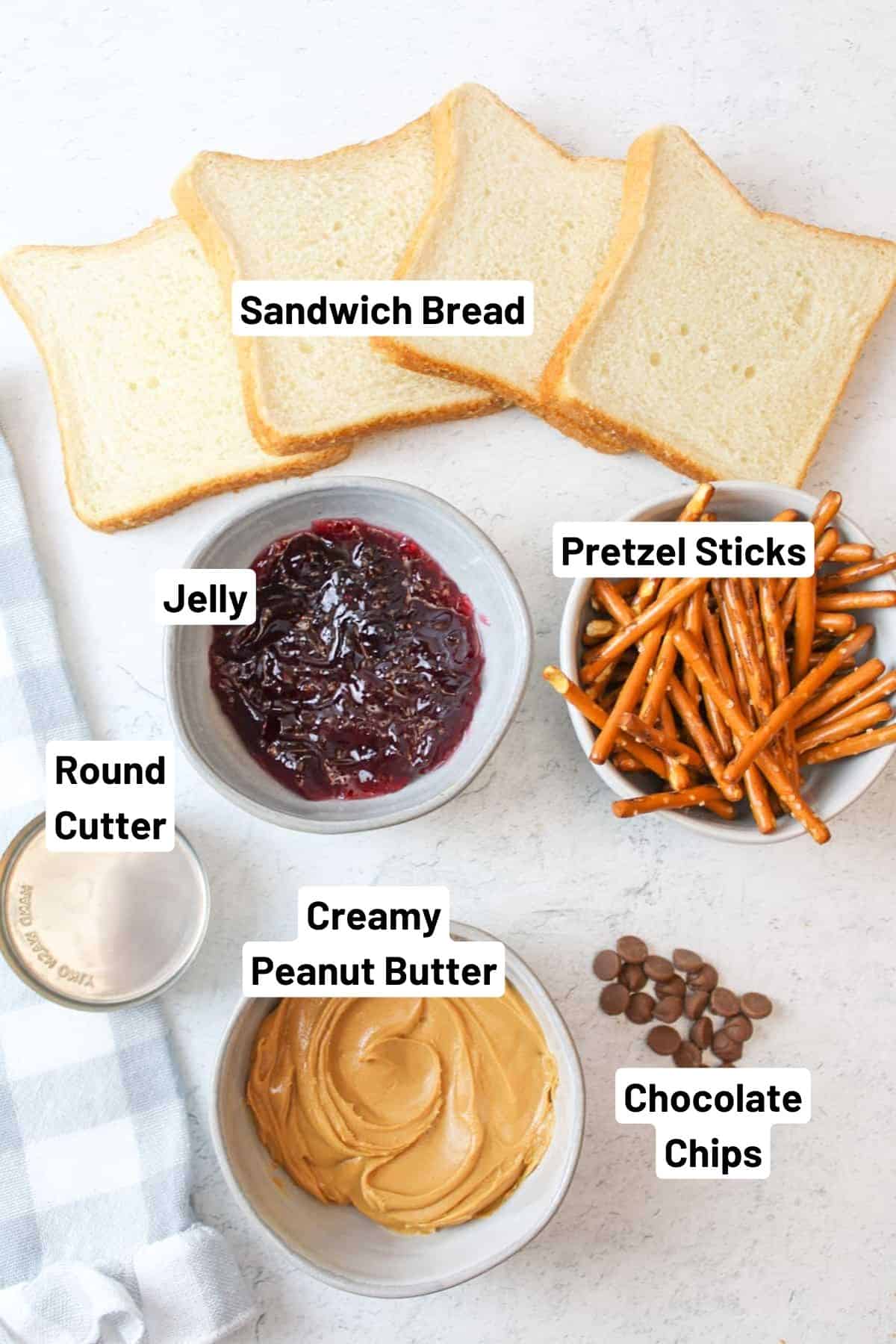 ingredients needed for peanut butter jelly sandwich spiders