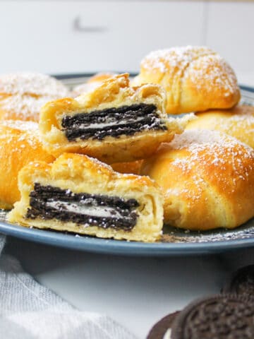 air fried oreos with powdered sugar on top.
