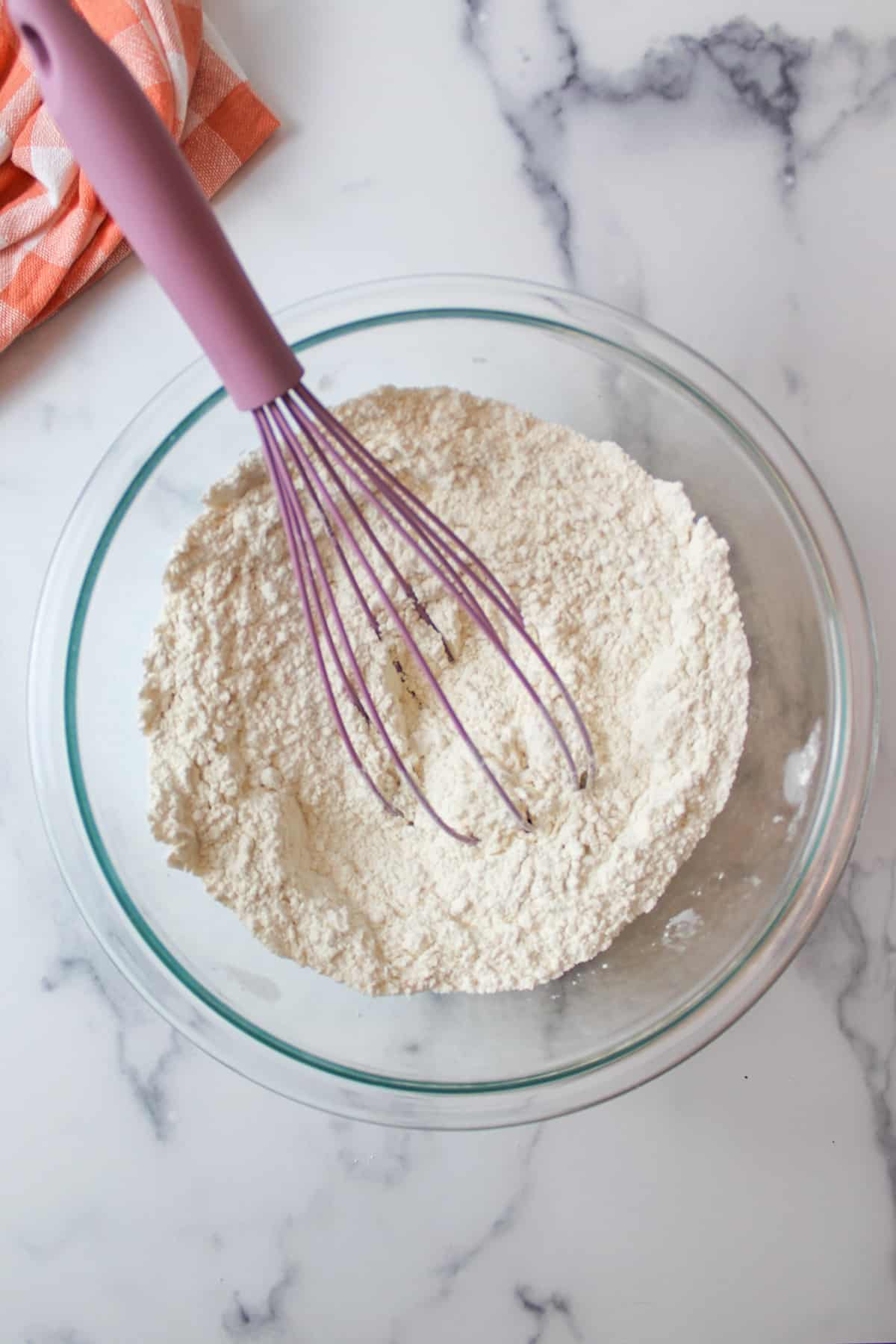 whisked dry ingredients in a mixing bowl