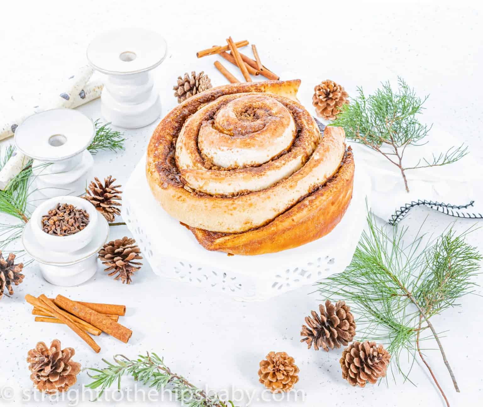 Gingerbread Espresso Cinnamon Rolls by Straight to the Hips Baby