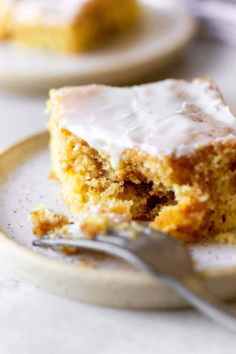 Honey Bun Cake by Grand Baby Cakes 